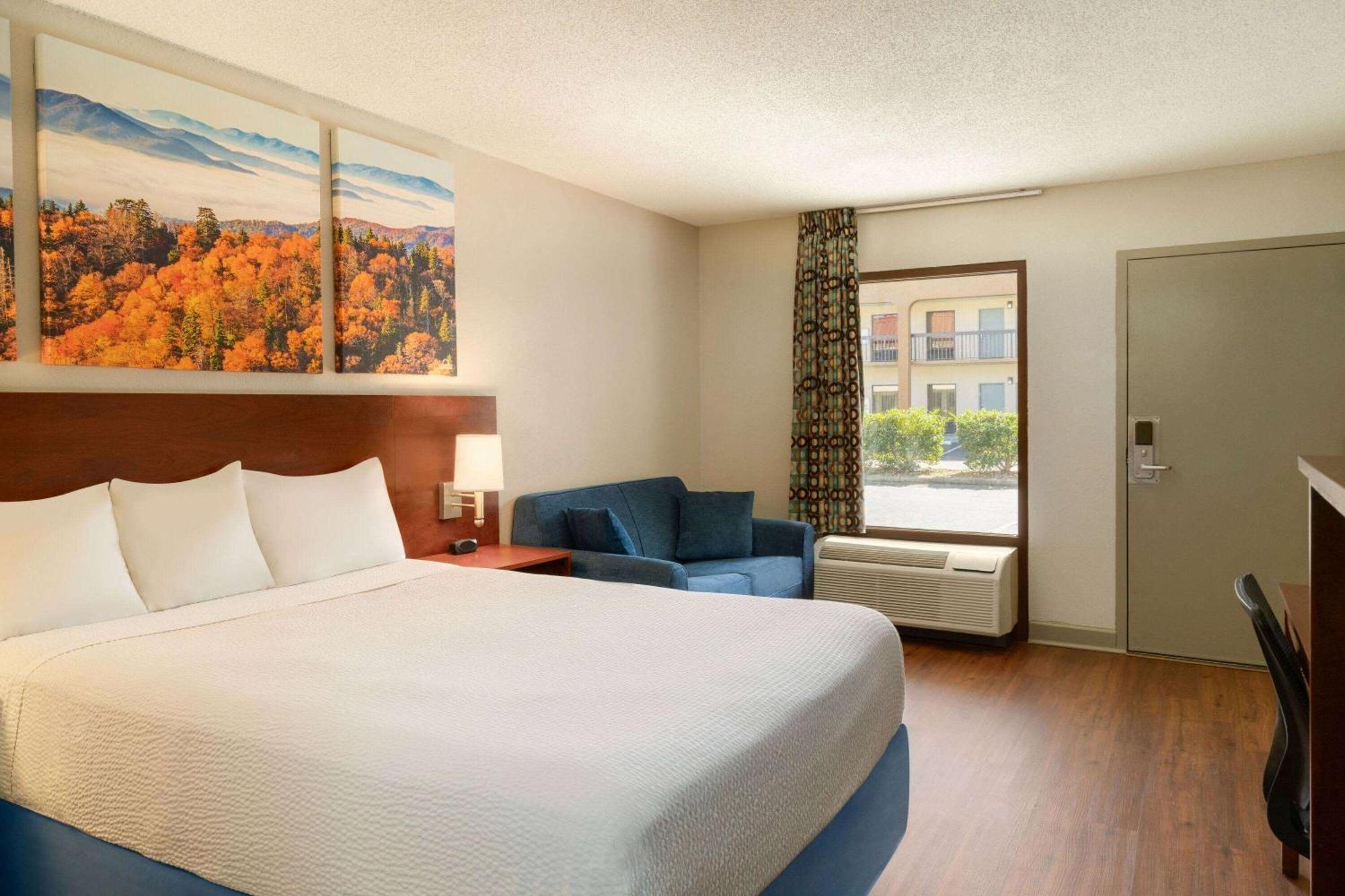 Days Inn By Wyndham Dillon Exteriér fotografie
